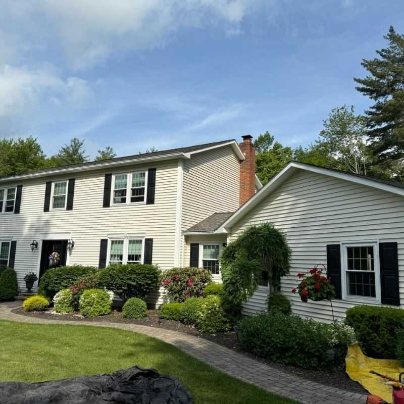 Top Quality Landscaping Services in Schenectady, NY-M&M landscaping & maintenance (67)