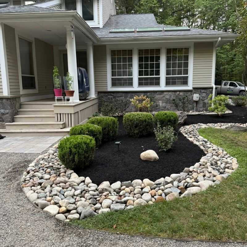 Tree Removal & Storm Cleanup in Schenectady, NY- M&M Landscaping & Maintenance 4-2 (13)