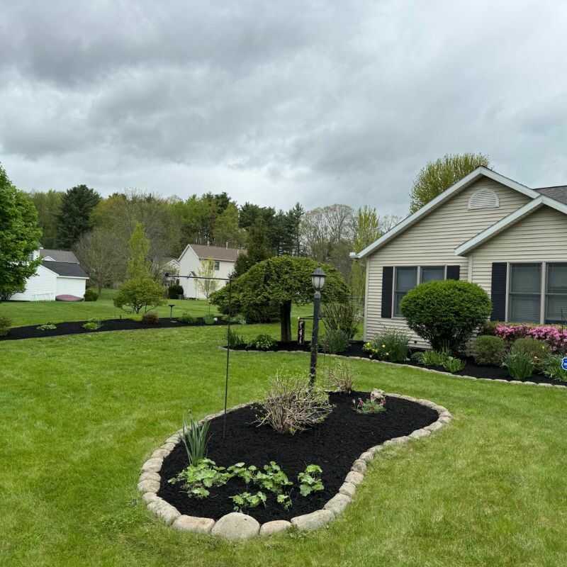 Tree Removal & Storm Cleanup in Schenectady, NY- M&M Landscaping & Maintenance 4-2 (9)